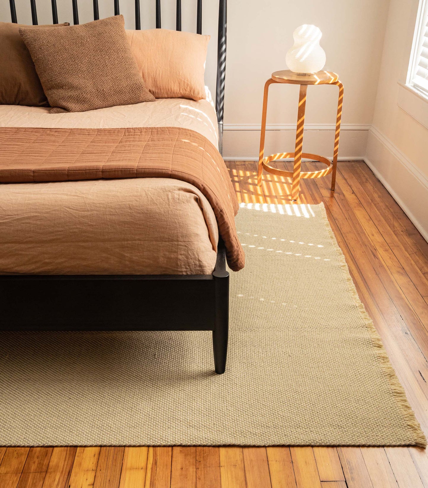 Shuttle Weave Rug Sample Sale! / Dolomite 6' x 9'